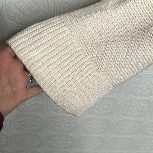 Marled Reunited Clothing | Cream Knit Pull Over Bell Sleeves Blue Lace U… - Picture 4 of 9